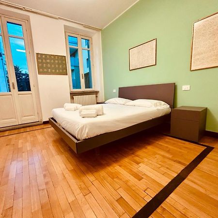 Ferienwohnung Kibilu - Via Medaglie D'Oro Centro Citta Con Parcheggio Varese Exterior foto